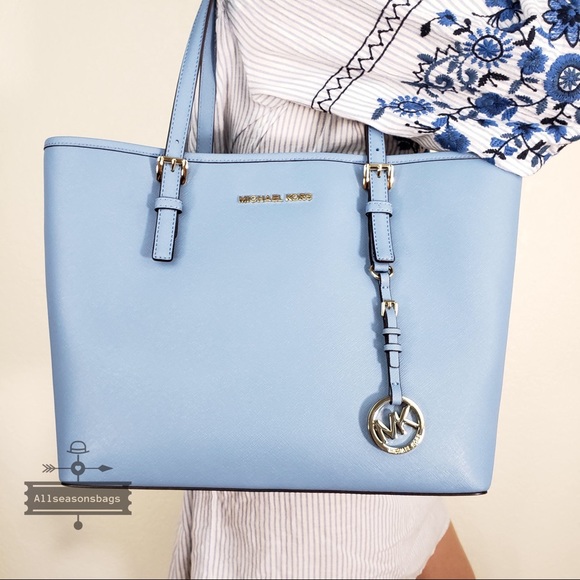 NWT Michael Kors Medium carryall tote sky blue bag - Picture 4 of 7